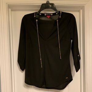 BOGO Black Guess shirt with chain roll sleeve xs